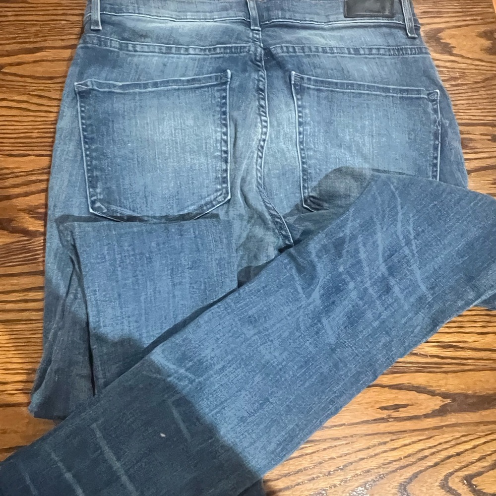 Jeans - Picture 2 of 3